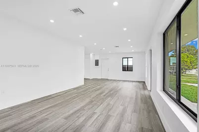 19720 NW 33rd Ave, Miami Gardens, FL 33056 - Photo 31