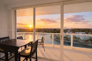 5900 Collins Ave, Miami Beach, FL 33140 - Photo 11