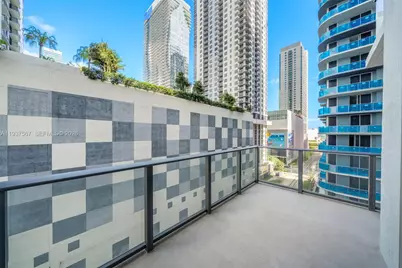 11 NE 6 Street #709, Miami, FL 33132 - Photo 7
