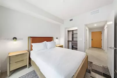 11 NE 6 Street #709, Miami, FL 33132 - Photo 17