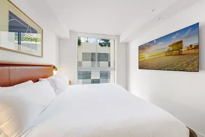 11 NE 6 Street #709, Miami, FL 33132 - Photo 13