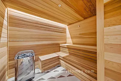 11 NE 6 Street #709, Miami, FL 33132 - Photo 49