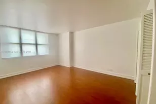 1800 NE 114th St, Miami, FL 33181 - Photo 13