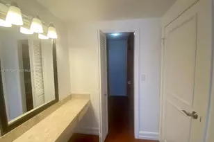 1800 NE 114th St, Miami, FL 33181 - Photo 17