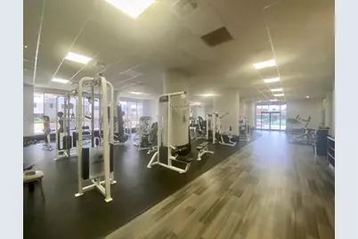 1800 NE 114th St #411, Miami, FL 33181 - Photo 23