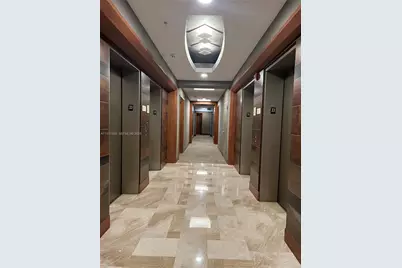 31 SE 5th St #3308, Miami, FL 33131 - Photo 19