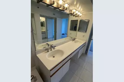 3530 Mystic Pointe Dr #1213, Aventura, FL 33180 - Photo 9