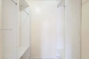 5320 W 26th Ave, Hialeah, FL 33016 - Photo 23