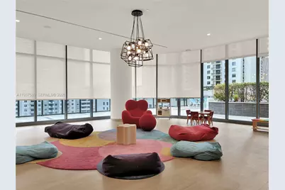 45 SW 9th St #1609, Miami, FL 33130 - Photo 31