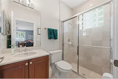 2442 Poinciana Ct, Weston, FL 33327 - Photo 33