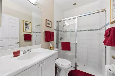 2442 Poinciana Ct, Weston, FL 33327 - Photo 35