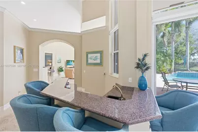 2442 Poinciana Ct, Weston, FL 33327 - Photo 9