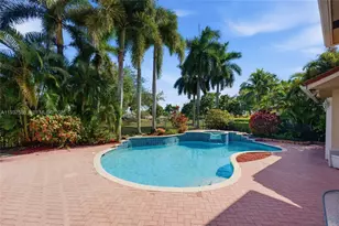 2442 Poinciana Ct, Weston, FL 33327 - Photo 39