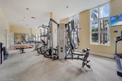 17555 Atlantic Blvd #607, Sunny Isles Beach, FL 33160 - Photo 25