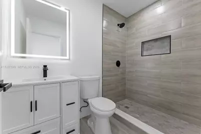 2610 NW 83rd Ave #B, Sunrise, FL 33322 - Photo 7