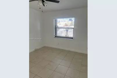 1701 NW 92nd Ave #1701, Pembroke Pines, FL 33024 - Photo 9