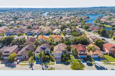 19144 NW 13th St #., Pembroke Pines, FL 33029 - Photo 27