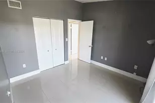 18785 NW 62nd Ave, Hialeah, FL 33015 - Photo 11