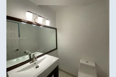 1740 Jefferson Ave #2, Miami Beach, FL 33139 - Photo 9