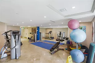 17555 Collins Ave, Sunny Isles Beach, FL 33160 - Photo 15