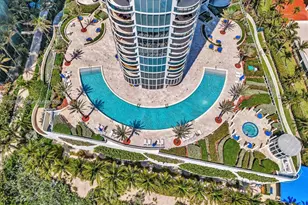 17201 Collins Ave, Sunny Isles Beach, FL 33160 - Photo 17