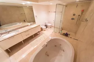 17201 Collins Ave, Sunny Isles Beach, FL 33160 - Photo 7