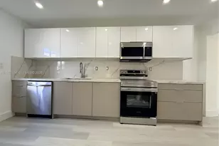 561 NW 41st St, Miami, FL 33127 - Photo 27