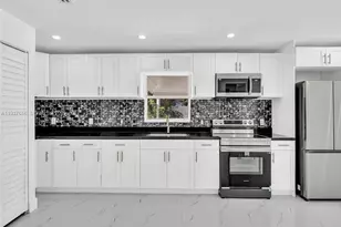 3354 NW 50th St, Miami, FL 33142 - Photo 7