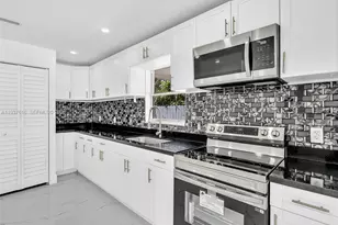 3354 NW 50th St, Miami, FL 33142 - Photo 11