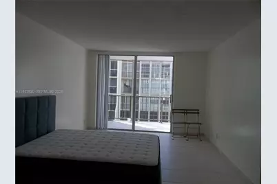 [Address not provided], Hallandale Beach, FL 33009 - Photo 5