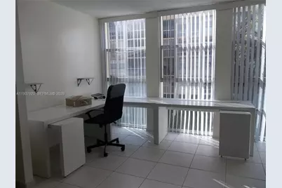 [Address not provided], Hallandale Beach, FL 33009 - Photo 3