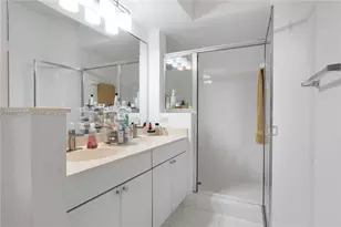 17125 N Bay Rd, Sunny Isles Beach, FL 33160 - Photo 19