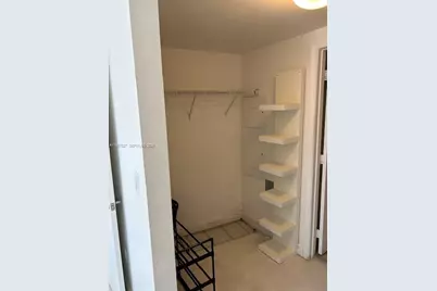 1750 N Bayshore Dr #1812, Miami, FL 33132 - Photo 17