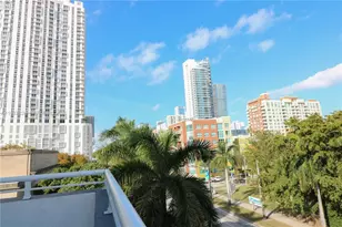 275 NE 18th St, Miami, FL 33132 - Photo 15