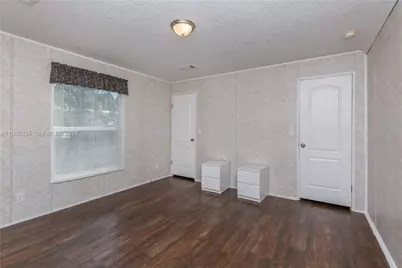 21661 NW 8th Ct, Pembroke Pines, FL 33029 - Photo 15