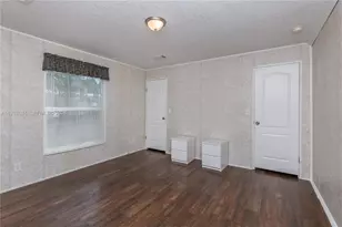 21661 NW 8th Ct, Pembroke Pines, FL 33029 - Photo 15