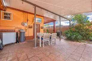 5015 E Palm Ct, Hialeah, FL 33013 - Photo 35