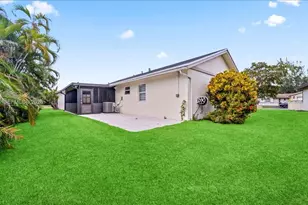 2279 Nova Village Dr, Davie, FL 33317 - Photo 13