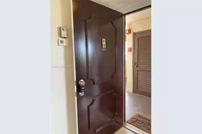 2322 S Cypress Bend Dr #711, Pompano Beach, FL 33069 - Photo 29