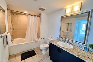 19501 W Country Club Dr, Aventura, FL 33180 - Photo 13