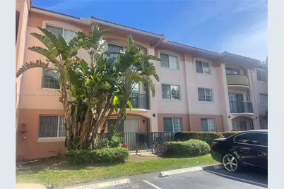 2009 SE 10th Ave #303, Fort Lauderdale, FL 33316 - Photo 1
