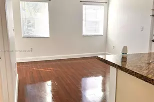 17500 NW 67th Ct, Hialeah, FL 33015 - Photo 9