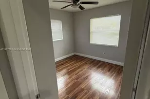 15563 SW 107th Pl, Miami, FL 33157 - Photo 13