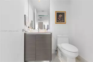 460 NE 28th St, Miami, FL 33137 - Photo 29