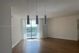 140 S Dixie Hwy, Hollywood, FL 33020 - Photo 3