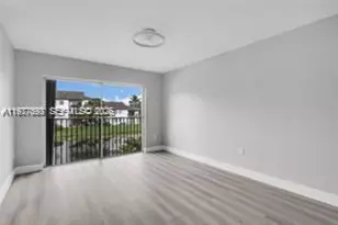 2394 NW 97th Way, Pembroke Pines, FL 33024 - Photo 21