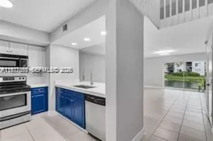 2394 NW 97th Way, Pembroke Pines, FL 33024 - Photo 11