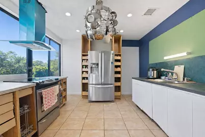 8690 SW 104th St, Miami, FL 33156 - Photo 5