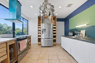 8690 SW 104th St, Miami, FL 33156 - Photo 5