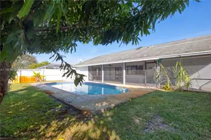 5402 NW Emblem St, Port Saint Lucie, FL 34983 - Photo 45